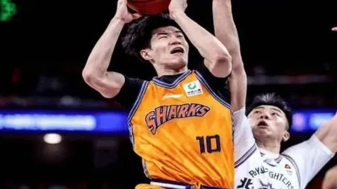 76人内幕：三大球星同心协力，球权分配不是问题
